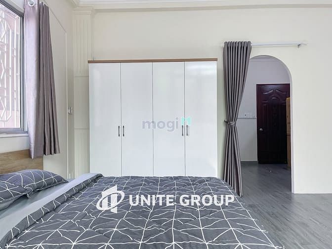Hình ảnh Cho Thuê CHDV Q3 Cao Cấp Cửa Sổ Trời Gần Bùi Viện