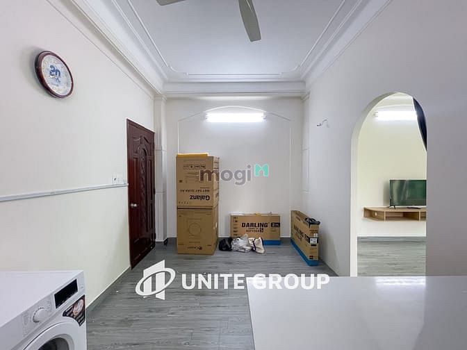 Hình ảnh Cho Thuê CHDV Q3 Cao Cấp Cửa Sổ Trời Gần Bùi Viện