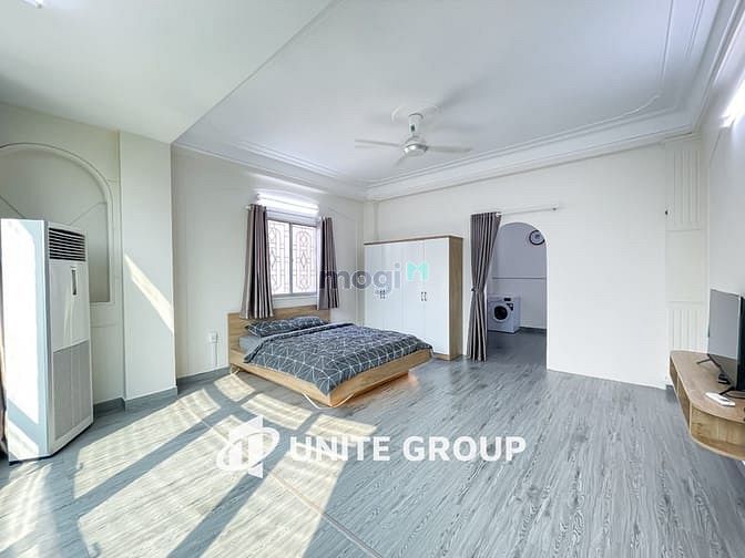 Hình ảnh Cho Thuê CHDV Q3 Cao Cấp Cửa Sổ Trời Gần Bùi Viện
