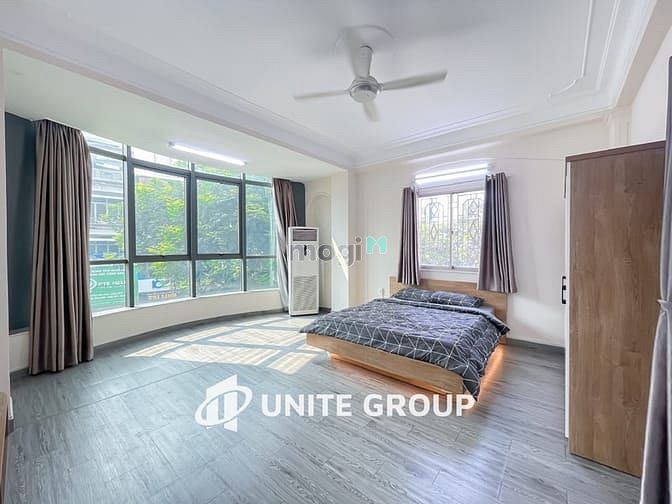 Hình ảnh Cho Thuê CHDV Q3 Cao Cấp Cửa Sổ Trời Gần Bùi Viện