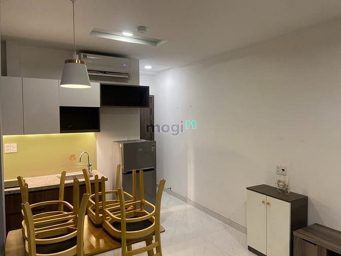 Hình ảnh Full nội thất, Thang máy, Bảo vệ, Gần chợ Bà Chiểu, Cầu Bình Lợi 26m2