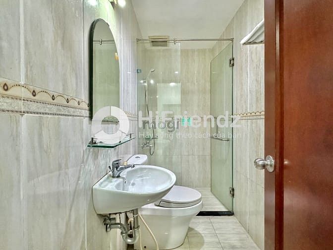 Hình ảnh Bóc Seal Căn Hộ Studio Cửa Sổ Đối Diện Vạn Hạnh Mall_Thang Máy_Full NT