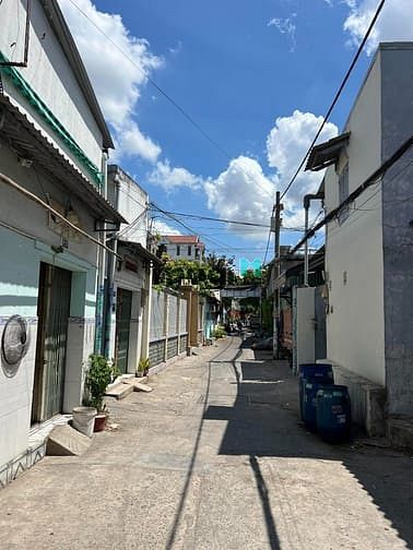 Hình ảnh Hot Đất Hẻm xe hơi 80m2 chỉ 5.7 tỷ Phước Long B Quận 9