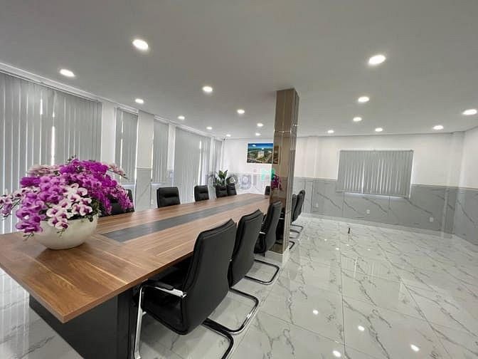 Hình ảnh Cho Thuê nhà mới 61A Hoàng Hoa Thám, Phường 12, Quận Tân Bình.