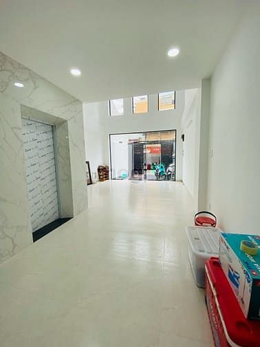 Hình ảnh Cho thuê nhà 247A Huỳnh Văn Bánh, P12, Phú Nhuận nhà mới xây 100%