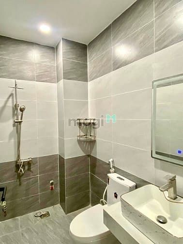 Hình ảnh Ngộp, Bán nhà HXT Khuông Việt 4,3x22. 1 trệt 3 lầu. 6PN 6wc