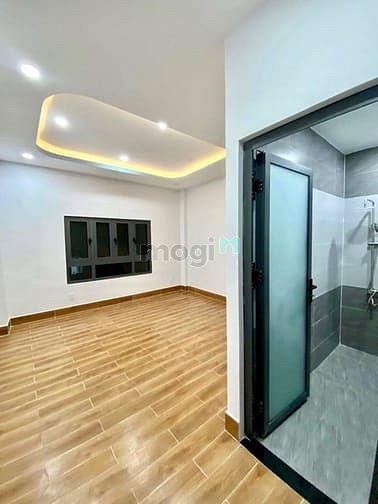 Hình ảnh Ngộp, Bán nhà HXT Khuông Việt 4,3x22. 1 trệt 3 lầu. 6PN 6wc