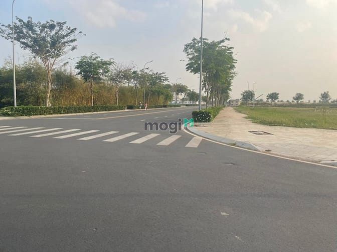 Hình ảnh Bán 20 nền KDC Tam Bình,đường 11,Thủ Đức,giá 2tỷ3/70m2, sổ hồng riêng.