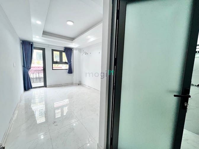 Hình ảnh Căn Hộ Studio Mới 100% - Ban Công - Cửa Sổ ngay Bến Xe Miền Đông
