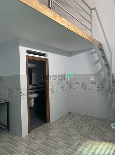 Hình ảnh Cho thuê kiot, phòng trọ, diện tích rộng có gác mới xây.