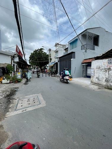 Hình ảnh Bán đất mặt tiền đường 14, phường 8, gò vấp (5,4x17,5) Giá: 6,5 Tỷ