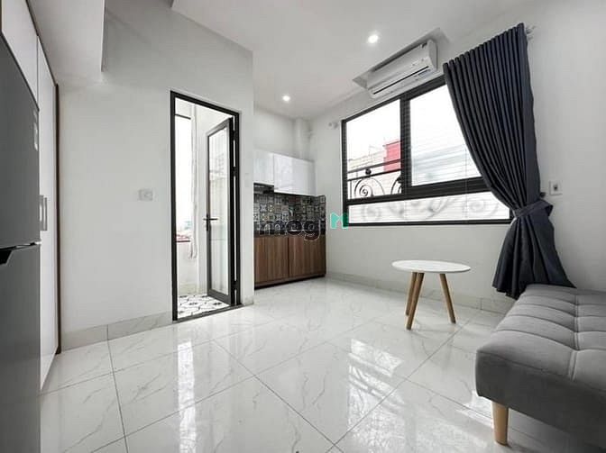 Hình ảnh Cho thuê toà nhà mới xây 100% ngay Phạm Văn Chí, quận 6