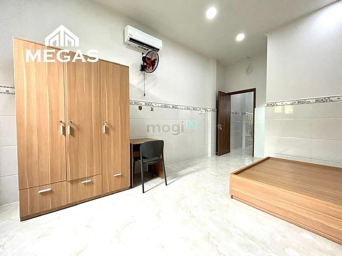 Hình ảnh CHDV Full NT - Ban công tại Lê Văn Việt