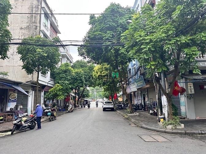 Hình ảnh BÁN ĐẤT THỔ CƯ PHÚC LỢI 42m2 oto vào nhà