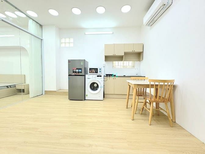 Hình ảnh Cho thuê Trang Chủ MB66.COM / Đăng Ký Tặng 66K 1PN. Ban công lớn Full nội thất cống Quỳnh quận 1
