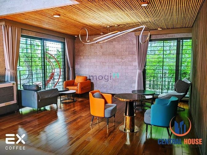 Hình ảnh Cho Thuê Biệt Thự Sân Vườn - Mặt Tiền 56 Nguyễn Phi Khanh, Quận 1