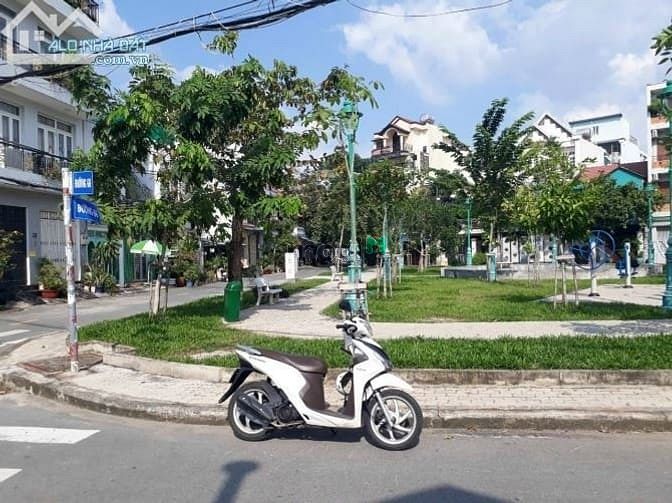 Hình ảnh Mở bán 50 lô đường Số 5, Hiệp Bình Chánh, Thủ Đức - DT 120m2 - SHR