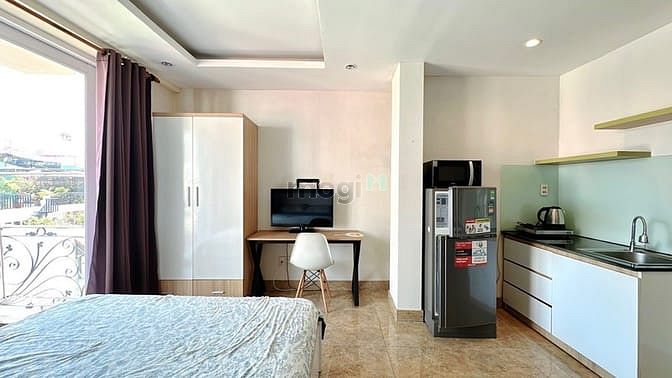 Hình ảnh Mb6623 nạp rút nhanh chóng Studio ban công, có thang máy, Lý Chính Thắng Q3