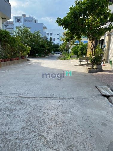 Hình ảnh Bán 2 lô góc 55m2, 66,2m2 mặt tiền chợ, Phường Bình Trị Đông A