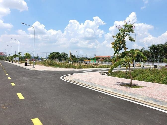 Hình ảnh Bán 30 đất Nguyễn Lương Bằng, Quận 7,giá 1tỷ9/DT 80m2,sổ riêng