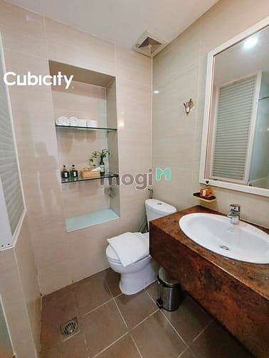 Hình ảnh LÊ THỊ HỒNG GẤM - 1PN Full nội thất; Cửa sổ trời; gần chợ Bến Thành