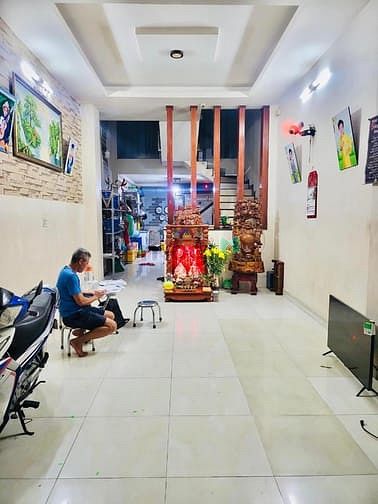 Hình ảnh Nguyễn Cửu Đàm đường 20m - 5 tầng- DT 4m x 20m - 8PN chỉ 10.6 tỷ TL