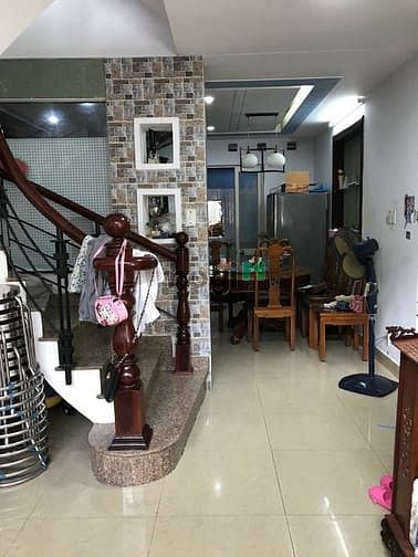 Hình ảnh Bán gấp nhà đường số 2 Trường Thọ, Thủ Đức, ô tô ngủ trong nhà.