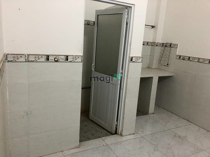 Hình ảnh Phòng trọ gần chợ Hóc Môn, giá 1tr7