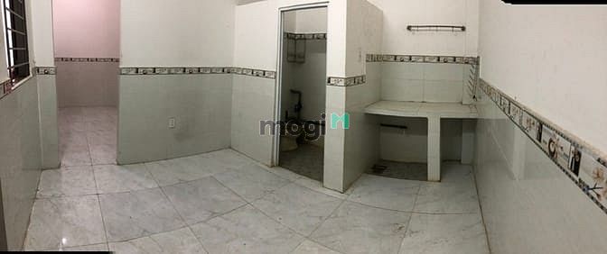 Hình ảnh Phòng trọ gần chợ Hóc Môn, giá 1tr7