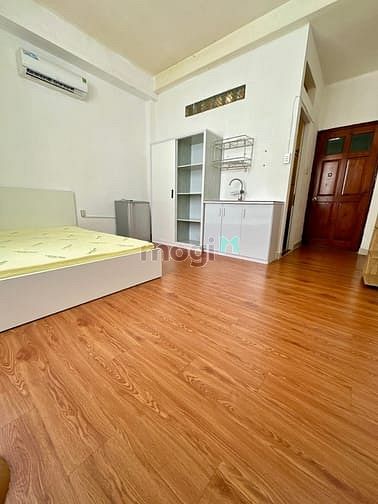 Hình ảnh Cho Thuê Căn Hộ Full Nội Thất ngay Ngã Tư Phan Xích Long