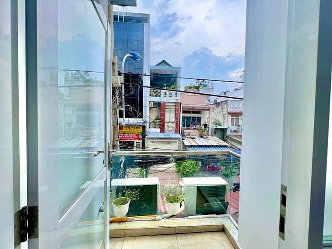 Hình ảnh 2PN - 1WC - Ban Công - Full Nội Thất - Q7