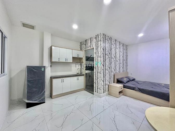 Hình ảnh Studio full nội thất cửa sổ ngay Toà nhà Viettel Quận 10