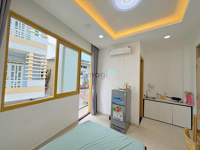 Hình ảnh Mb6623 nạp rút nhanh chóng cho thuê Studio Quận 3 Cửa sổ rộng , ban công thoáng