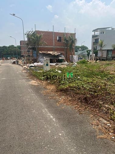 Hình ảnh Chủ gửi nhanh nền đất 60m2,đất thổ cư/ sổ hồng riêng nằm Vĩnh Phú 38