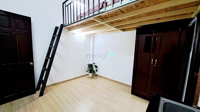 Hình ảnh Phòng mới 100% - cách Lê Văn Việt 20m