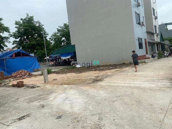 Hình ảnh Cc cần thanh lý gấp lô đất 86.27m2, 2.x tỷ, tk4, đất đấu giá đạo