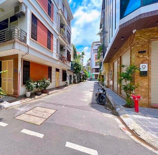 Hình ảnh Bán đất Gia Thuy - Nguyễn Văn Cừ - Long Biên