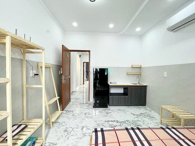 Hình ảnh Cho Thuê Căn Hộ Tân Phú Ban Công Full Nt Ngay Hòa Bình - Tô Hiệu