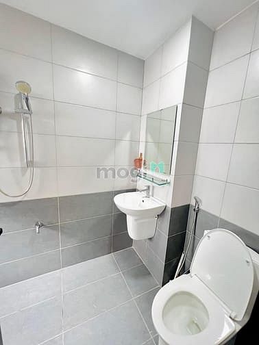 Hình ảnh Cho thuê CHDV cửa sổ lớn full nội thất khu vực Tân Phú Q7