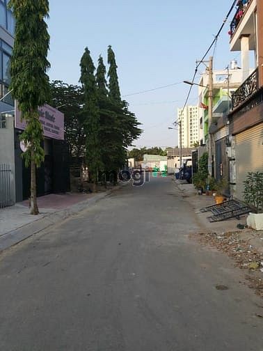 Hình ảnh Bán gấp lô đất thổ cư ngay chợ Nông Sản,Thủ Đức,dt 51m2,giá 3,5 tỷ,TL