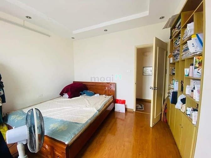 Hình ảnh Cho thuê Trang Chủ MB66.COM Chính Thức Screc - Quận 3 76m2 2PN, nội thất cơ bản. Giá 12tr