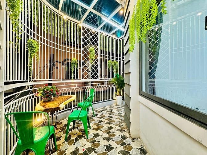 Hình ảnh Siêu phẩm đẹp lung linh Dt 52,6m2, hẻm thông Phạm Văn Chiêu p14 Gò Vấp