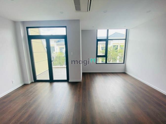 Hình ảnh BIỆT THỰ Verosa- Khang Điền - Phú Hữu- Hoàn Công Chuẩn