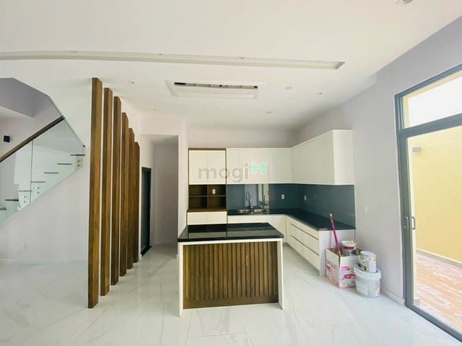 Hình ảnh BIỆT THỰ Verosa- Khang Điền - Phú Hữu- Hoàn Công Chuẩn