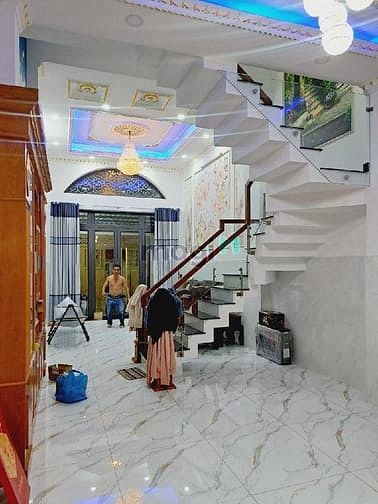 Hình ảnh NHÀ Hẻm Xe Hơi LÊ VĂN QUỚI, Bình Tân - 60m2 - 4 Tầng- Bán 5.2 Tỷ