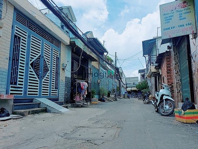 Hình ảnh Bán gấp nhà Bình hưng hòa B Bình Tân vị trí đẹp