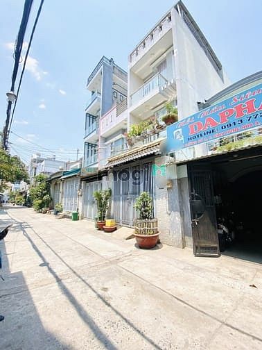 Hình ảnh Bán nhà vị trí đẹp Bình Tân Giáp Tân Phú