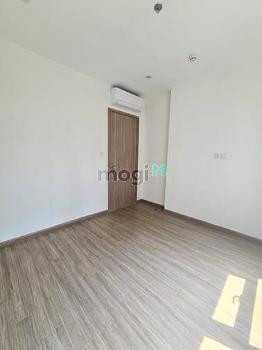 Hình ảnh Cho thuê căn 2PN2WC giá thuê 6 Triệu nội thất có Bếp, Rèm, Máy lạnh