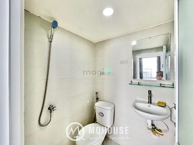 Hình ảnh Duplex ban công, cửa sổ trời full NT, ngay LBB gần ĐH Văn Hiến