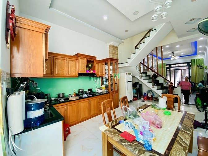 Hình ảnh Bán gấp nhà Bình trị đông a bình tân